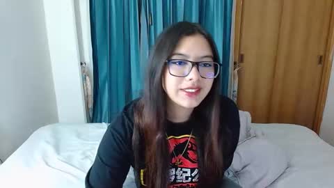 Verolake online show from 4, 3, 2025