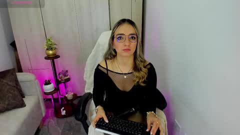 Catalina online show from 26, 11, 2025