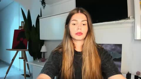 Lolitalolz online show from 11, 11, 2025