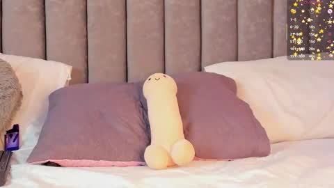 Vernica  online show from 29, 11, 2025