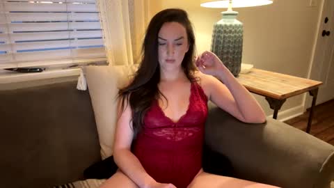 Veronica Vaughn online show from 19, 12, 2024