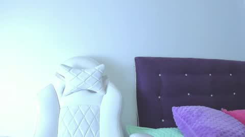 veronicaa_squirt online show from 3, 3, 2026