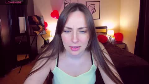 Veronica online show from 15, 2, 2025