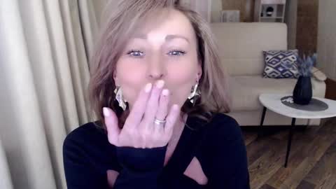 Helen online show from 17, 1, 2025