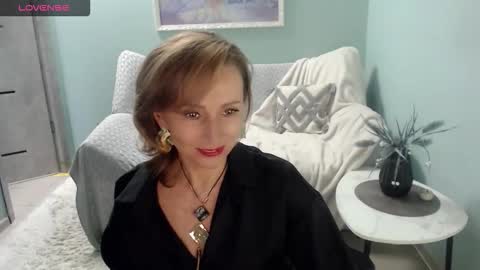 Helen online show from 30, 9, 2025