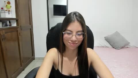 Veronica Miller online show from 9, 3, 2026