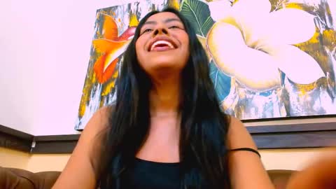 Snapshot of veronicarobles chatting on 12, 11, 2025 Veronica Robles online show from 12, 11, 2025