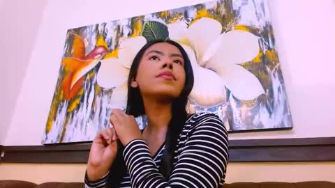 Snapshot of veronicarobles chatting on 17, 11, 2025 Veronica Robles online show from 17, 11, 2025