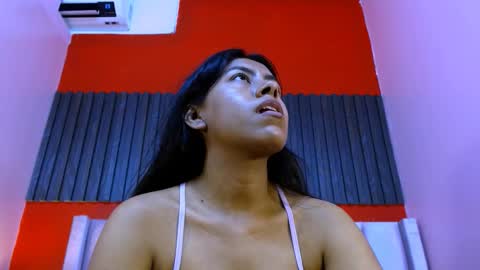 Snapshot of veronicarobles chatting on 13, 3, 2026 Veronica Robles online show from 13, 3, 2026