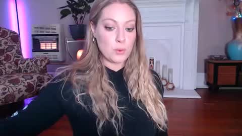 Veronica Weston online show from 9, 1, 2025