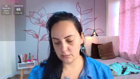 Snapshot of veroniicabbw chatting on 2, 12, 2025 veroniicabbw online show from 2, 12, 2025