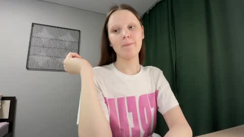 Karina followed me bb online show from 19, 5, 2026