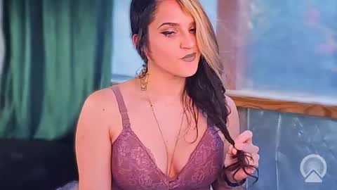 Snapshot of verucasal chatting on 12, 1, 2026 Mistress VeraSal online show from 12, 1, 2026