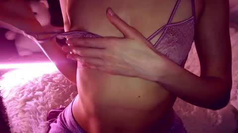 very_satrange_things online show from 16, 4, 2026