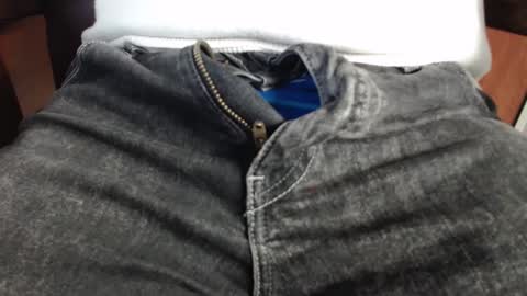 Snapshot of verylittletiny chatting on 15, 2, 2025 Erik online show from 15, 2, 2025