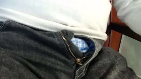 Snapshot of verylittletiny chatting on 23, 2, 2025 Erik online show from 23, 2, 2025