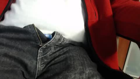 Snapshot of verylittletiny chatting on 28, 2, 2025 Erik online show from 28, 2, 2025