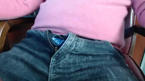 Snapshot of verylittletiny chatting on 9, 3, 2025 Erik online show from 9, 3, 2025