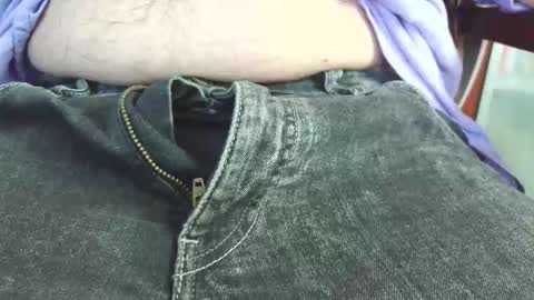 Snapshot of verylittletiny chatting on 21, 9, 2025 Erik online show from 21, 9, 2025