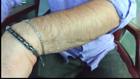 Snapshot of verylittletiny chatting on 28, 9, 2025 Erik online show from 28, 9, 2025