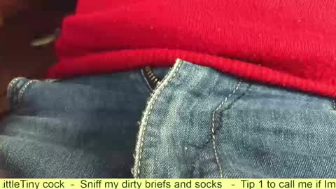 Snapshot of verylittletiny chatting on 30, 10, 2025 Erik online show from 30, 10, 2025