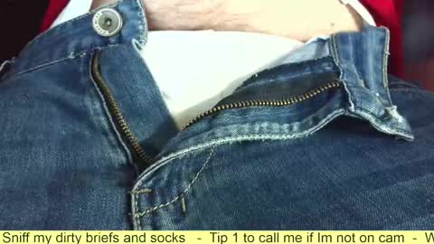 Snapshot of verylittletiny chatting on 3, 11, 2025 Erik online show from 3, 11, 2025