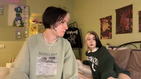 Snapshot of veryraretwins chatting on 23, 10, 2025 veryraretwins online show from 23, 10, 2025