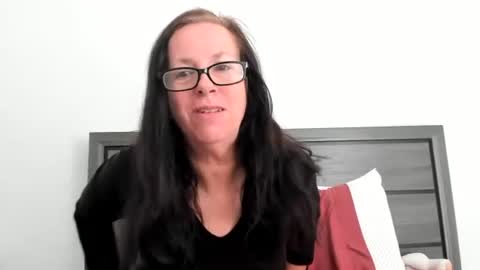 Snapshot of verysassypeachgoddess chatting on 18, 12, 2025 verysassypeachgoddess online show from 18, 12, 2025