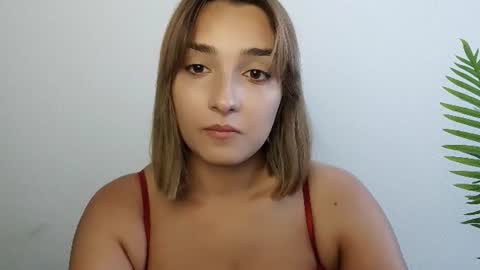 Snapshot of veryveryshygirl chatting on 19, 7, 2026 Ana online show from 19, 7, 2026