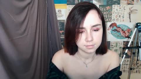 Snapshot of veryveryvery_shy chatting on 28, 1, 2025 veryveryvery_shy online show from 28, 1, 2025