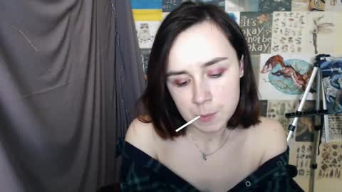 Snapshot of veryveryvery_shy chatting on 28, 1, 2025 veryveryvery_shy online show from 28, 1, 2025