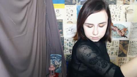Snapshot of veryveryvery_shy chatting on 30, 1, 2025 veryveryvery_shy online show from 30, 1, 2025