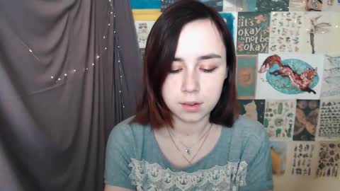 Snapshot of veryveryvery_shy chatting on 2, 2, 2025 veryveryvery_shy online show from 2, 2, 2025