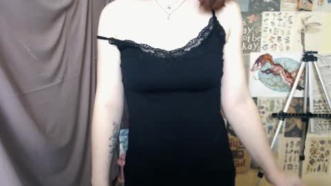 Snapshot of veryveryvery_shy chatting on 7, 2, 2025 veryveryvery_shy online show from 7, 2, 2025