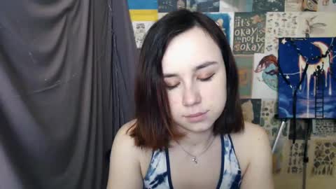 Snapshot of veryveryvery_shy chatting on 22, 2, 2025 veryveryvery_shy online show from 22, 2, 2025