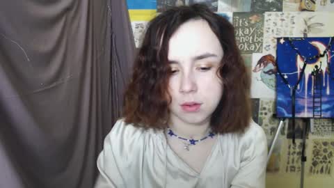 Snapshot of veryveryvery_shy chatting on 23, 2, 2025 veryveryvery_shy online show from 23, 2, 2025