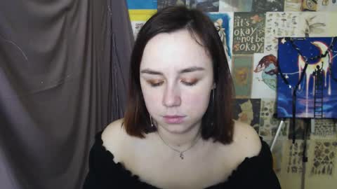 Snapshot of veryveryvery_shy chatting on 27, 2, 2025 veryveryvery_shy online show from 27, 2, 2025