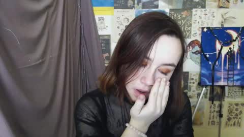 Snapshot of veryveryvery_shy chatting on 2, 3, 2025 veryveryvery_shy online show from 2, 3, 2025