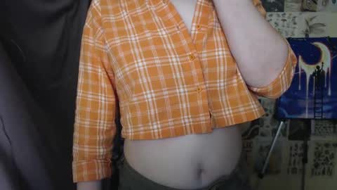 Snapshot of veryveryvery_shy chatting on 7, 3, 2025 veryveryvery_shy online show from 7, 3, 2025