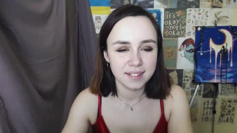 Snapshot of veryveryvery_shy chatting on 8, 3, 2025 veryveryvery_shy online show from 8, 3, 2025