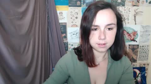 Snapshot of veryveryvery_shy chatting on 13, 9, 2025 veryveryvery_shy online show from 13, 9, 2025