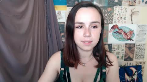 Snapshot of veryveryvery_shy chatting on 15, 9, 2025 veryveryvery_shy online show from 15, 9, 2025