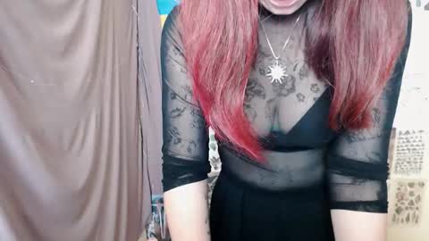 Snapshot of veryveryvery_shy chatting on 25, 9, 2025 veryveryvery_shy online show from 25, 9, 2025