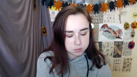 Snapshot of veryveryvery_shy chatting on 22, 10, 2025 veryveryvery_shy online show from 22, 10, 2025