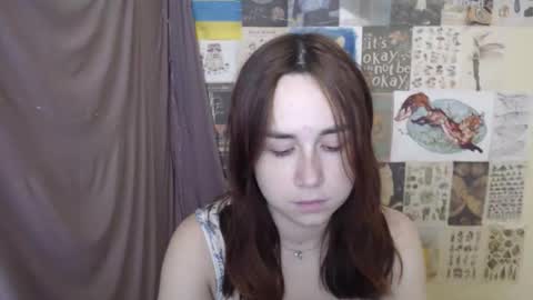 Snapshot of veryveryvery_shy chatting on 25, 11, 2025 veryveryvery_shy online show from 25, 11, 2025