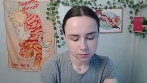 veryveryvery_shy online show from 23, 5, 2026