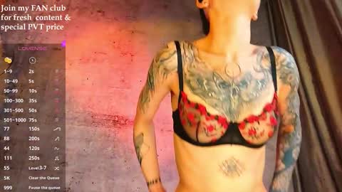 Snapshot of vespera_ chatting on 29, 11, 2025 Lady or Goddess Vespera online show from 29, 11, 2025