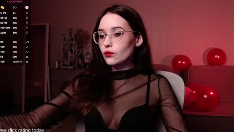 Iva  online show from 4, 3, 2025