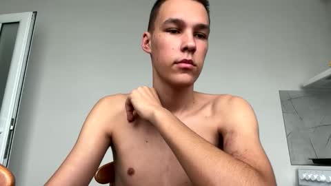 Snapshot of vexonheat chatting on 12, 9, 2025 VexonHeat online show from 12, 9, 2025