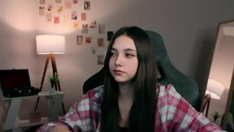 Rachel online show from 4, 12, 2025